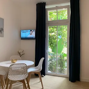 Les Fougeres 2p Jardin Parking Apartment