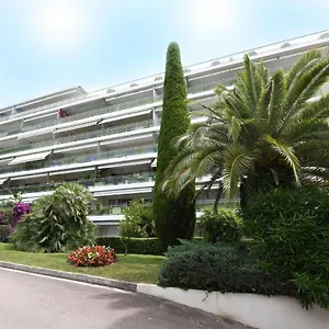 Matheo Apartment